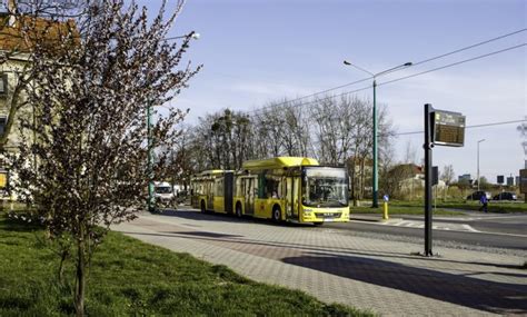 Komunikacja miejska w święta Jak będą jeździć autobusy i tramwaje