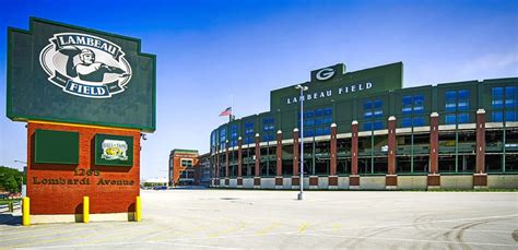 LambeauField - Stadium Parking Guides