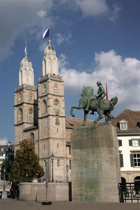 Old town Zurich stock photo. Image of bridge, city, people - 10965070