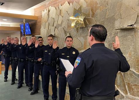 Clovis Police Department Holds Swearing In Ceremony Clovis Roundup