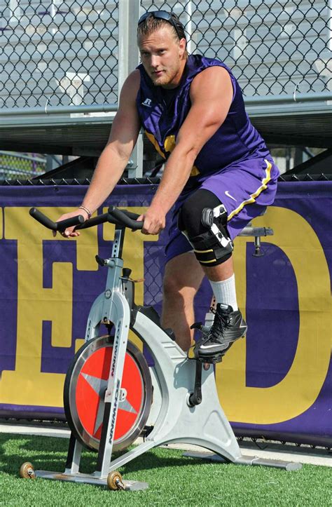 Ualbanys Nic Ketter Out With Knee Injury Remains Great Danes Leader