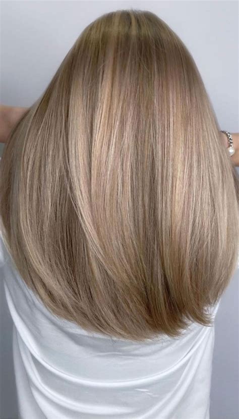 50 Fabulous Fall Hair Color Ideas For Autumn 2022 Wheat Blonde Medium