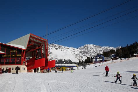 Dove Sciare In Lombardia I Comprensori Sciistici Della Lombardia