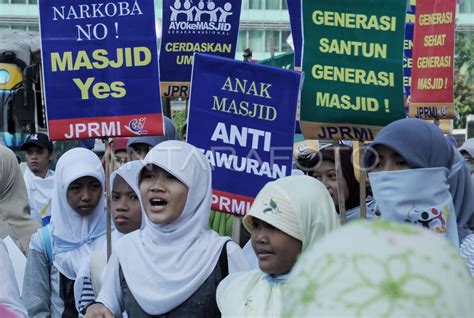 Ayo Ke Masjid Antara Foto