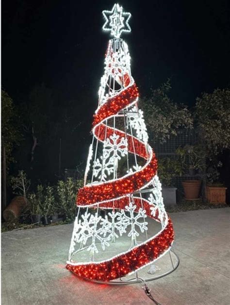 Led Red And White Snowflake Cone Tree Rope Light Motif