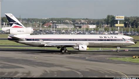 McDonnell Douglas MD 11 Delta Air Lines Aviation Photo 2768022