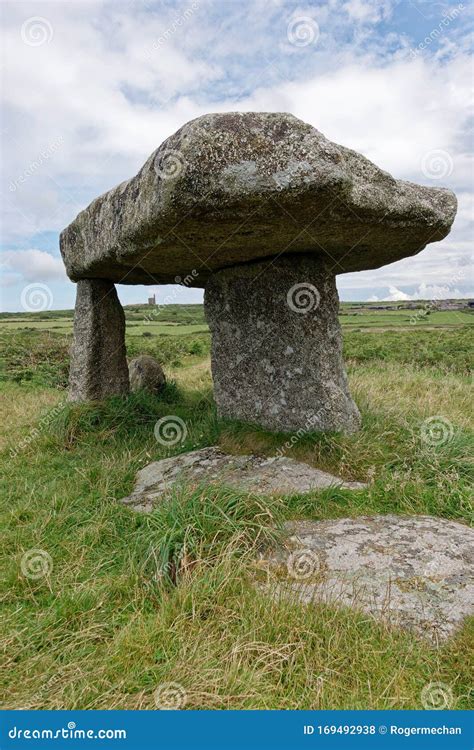 Lanyon Quoit Morvah Cornwall England An Ancient Dolmen Editorial