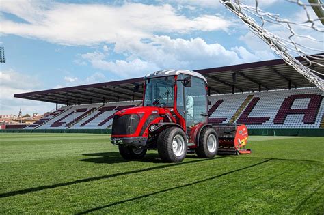 Gli Isodiametrici Antonio Carraro Con Trasmissione HST Macchine Agricole