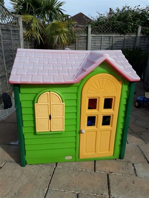 Little Tikes Country Cottage Playhouse Kids Pretend Fun Play In