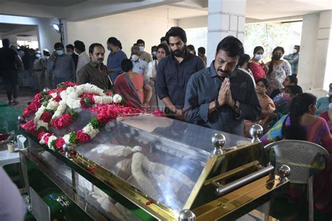 Celebrities Pays Tributes For Kaikala Satyanarayana Telugu360