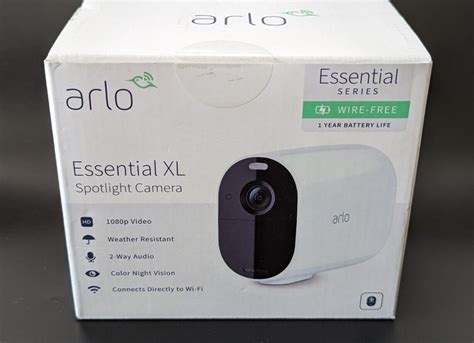 Arlo Essential Xl Spotlight Security Camera P Wireless Vmc