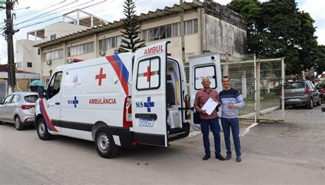 Prefeitura de Amélia Rodrigues recebe nova ambulância Semi UTI Fala