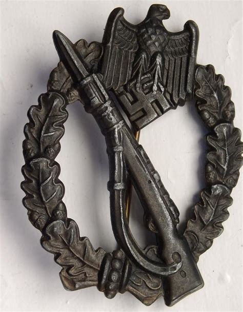 Hannahs Reich | BRONZE INFANTRY ASSAULT BADGE SUPERB