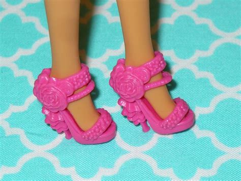 Mattel Barbie Doll Shoes ~ Fashionistas ~ Fashion Fever ~ Fancy Pink