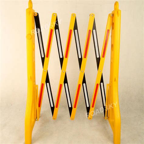 Portable Expandable Barrier Road Safety Equipment Supplier Roadsky