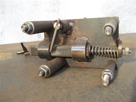 Замок совсем плохой, у кого какие замки стоят (если хорошие)