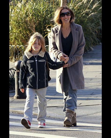 Photo Sarah Jessica Parker et son fils James à la sortie de l école