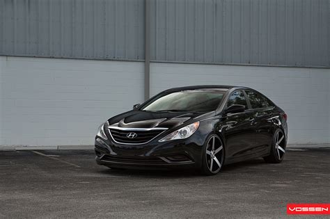 Hyundai Sonata Gets Vossen Concave Wheels