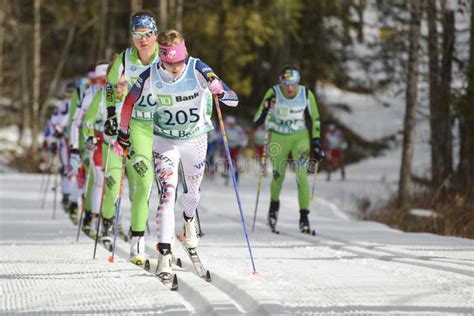 Woman Cross Country Ski Racer Editorial Stock Photo - Image of skier, classic: 70865713