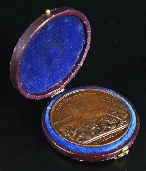 MÉDAILLE PRISE DE la Bastille 1789 Donjon de Vincennes par Rogat 1844