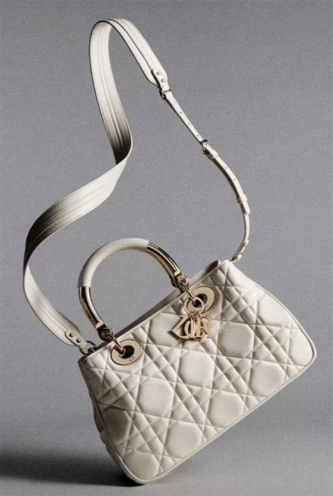 Dior Handbags Price 2022