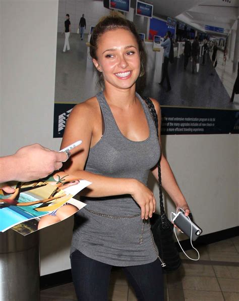HAYDEN PANETTIERE HOT PICTURES LATEST Sports Updates