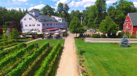 Best 11 Wineries In New Hampshire Top Places To Savor Local Wines Travelenvoy