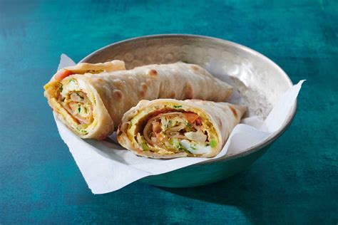 Rolex Vegetable Omelet And Chapati Roll Recipe With Video