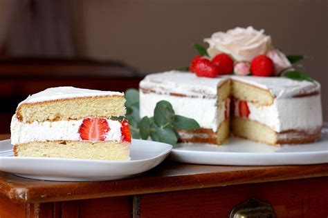 Gâteau aux fraises et chantilly mascarpone