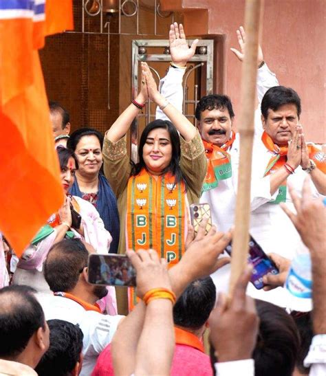 Bjp Candidate Bansuri Swaraj During A Roadshow For Lok Sabha Elections