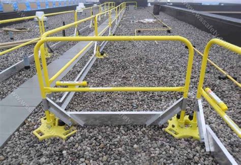 Bluewater Safety Rail 2000 Rooftop Guardrail System W S Safety