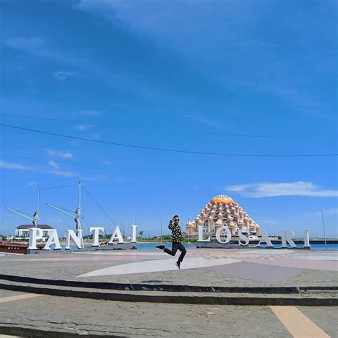 Pantai Losari, Wisata Pantai Yang Cantik dan Indah - Pariwisataku