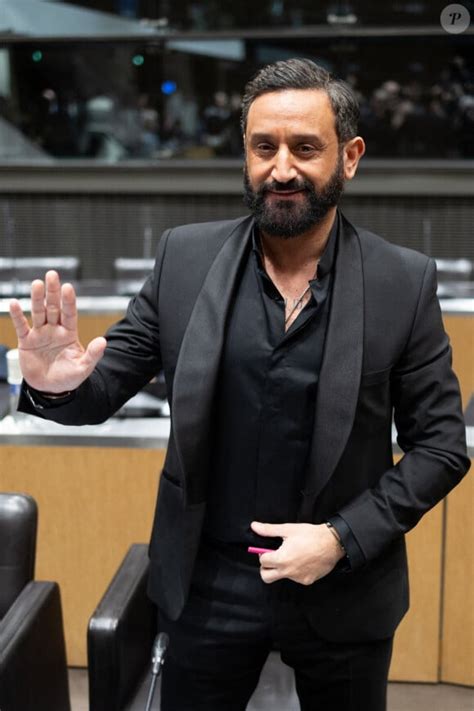 Cyril Hanouna Richissime Ans M Me Ses Enfants Ont Leur