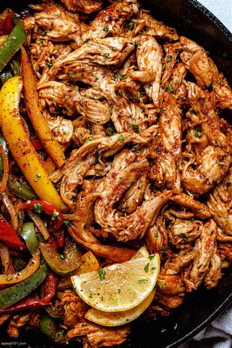 Easy Chicken Fajitas Recipe Chicken Fajitas Recipe — Eatwell101