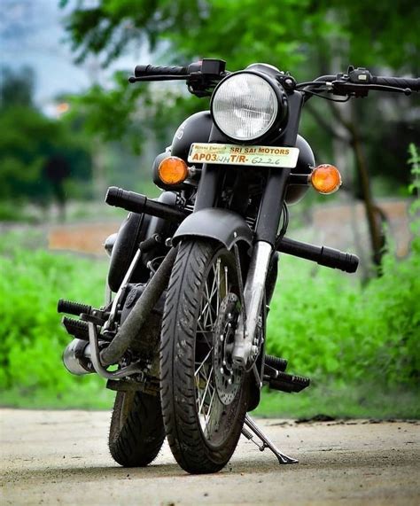 Download Royal Enfield Wallpapers For Iphone Wallpapertip