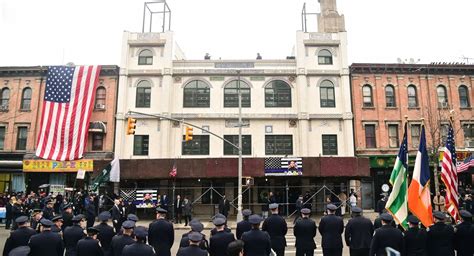 Hundreds Mourn Nypd Officer Killed While Off Duty Gothamist