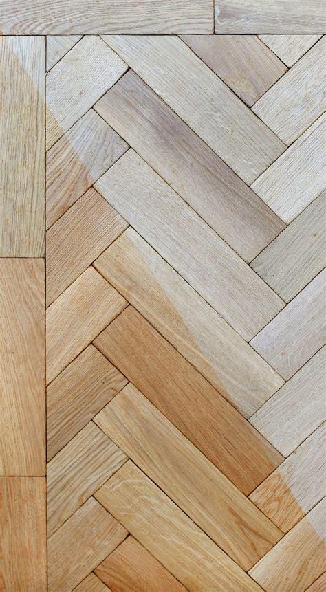 Unfinished Tumbled Square Edged Solid Oak Parquet Rustic Grade Per M2 £5198 And Per Pack