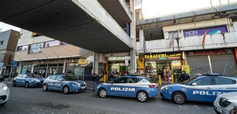 Sparatoria A Tor Bella Monaca Colpi In Aria Dopo Una Lite In Strada