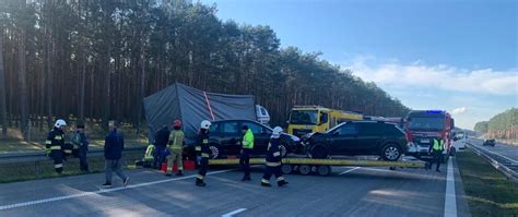 Wypadek Busa Z Lawetą Na 99km A2 Komenda Powiatowa Państwowej Straży