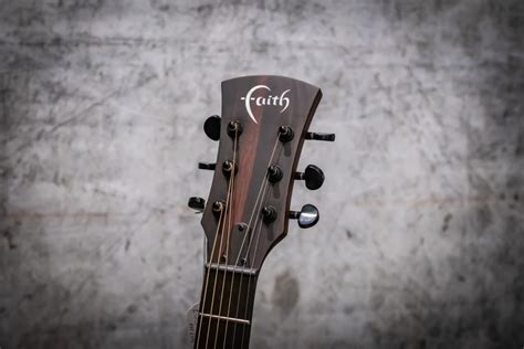 Faith Naked Venus Mahogany FKVMG Guitarshop Folkestone