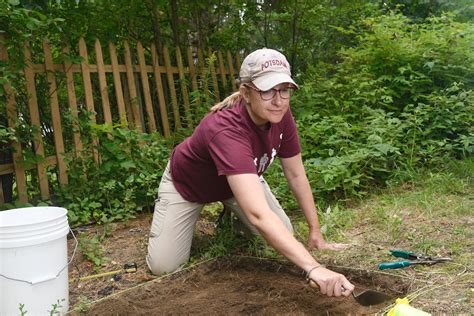 North Country At Work Archaeology Makes History Come Alive For Suny