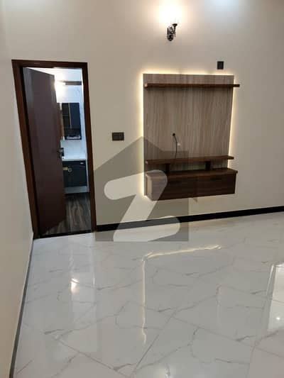 Upper Portion For Rent 3 Bed DD Code 10770 Gulshan E Iqbal Block