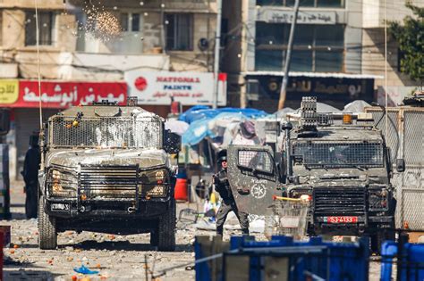 La police en état d alerte après le raid israélien meurtrier à Naplouse