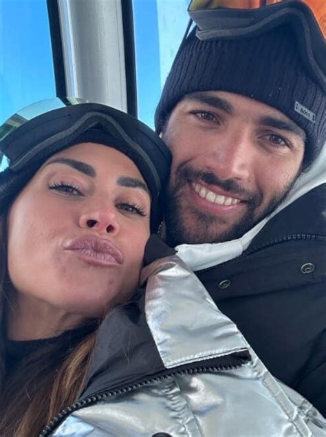 Berrettini E Melissa Satta Le Foto Della Vacanza D Amore Sulla Neve