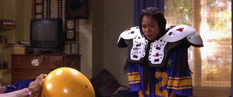 Riddell Warrior 4 Football Shoulder Pads Worn By Regina Hall As Brenda