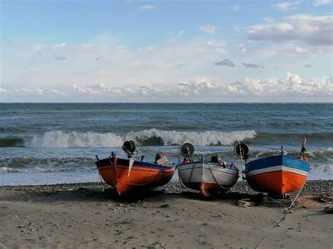 Mare Barche Spiaggia Cariatinet It