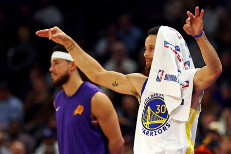 Steph Curry Kicked A Chair During Warriors Suns Game Fastbreak On Fannation