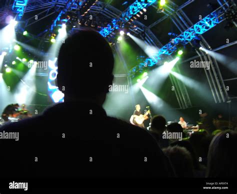 crowd in music concert at night Stock Photo - Alamy