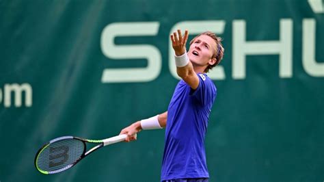 Sebastian Korda Upsets Roberto Bautista Agut In Halle Ubitennis