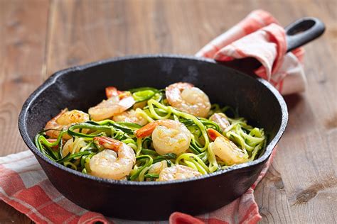 Spaghetti Di Zucchine Con Gamberi Primo Fresco Leggero E Ipocalorico